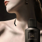 Preview: Cire Trudon, Eau de Parfum Mortel Noir ltd edt, black flacon an d cap, style